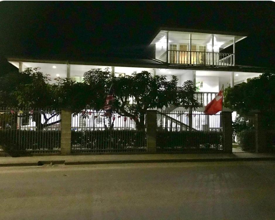 The Lighthouse Studio Appartments Нукуалофа Екстериор снимка